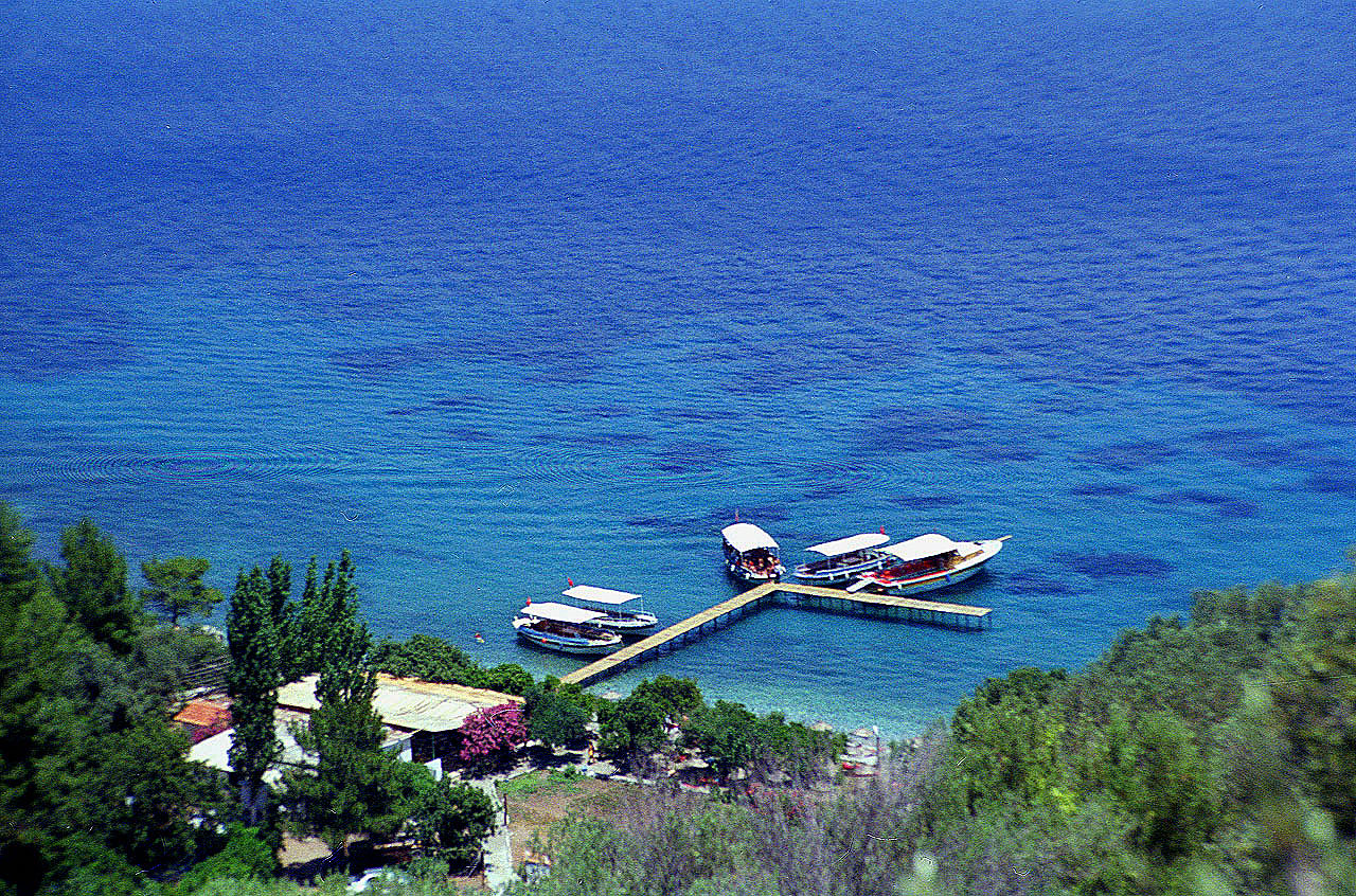 01.06.1996 | Amos   | Blick hinab in Bucht
