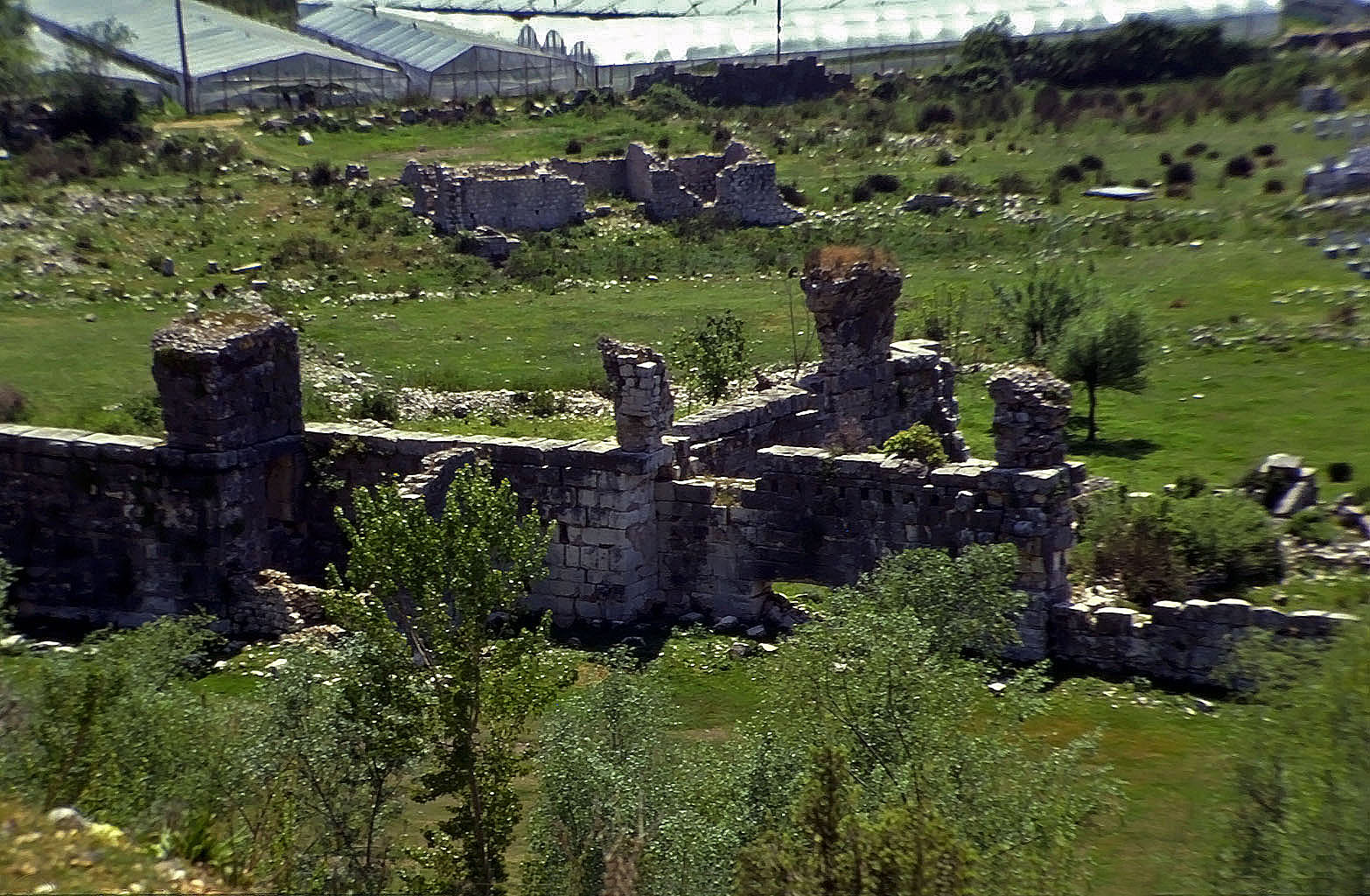 20.04.1993 | Xntaburagrab | Stadtmauer, Thermen und Osttor