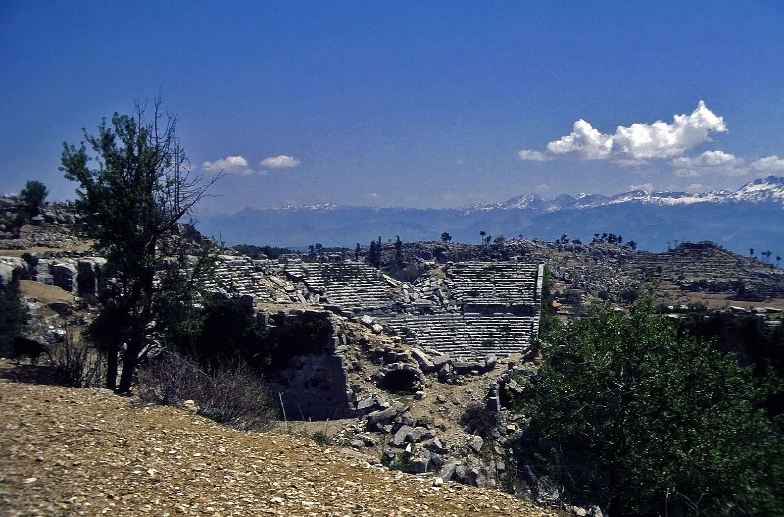 28.04.1993 | Theater   | Theater vor Taurus Bergen